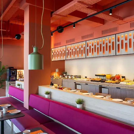 Ibis Styles Barcelona Hotel Sant Joan Despi